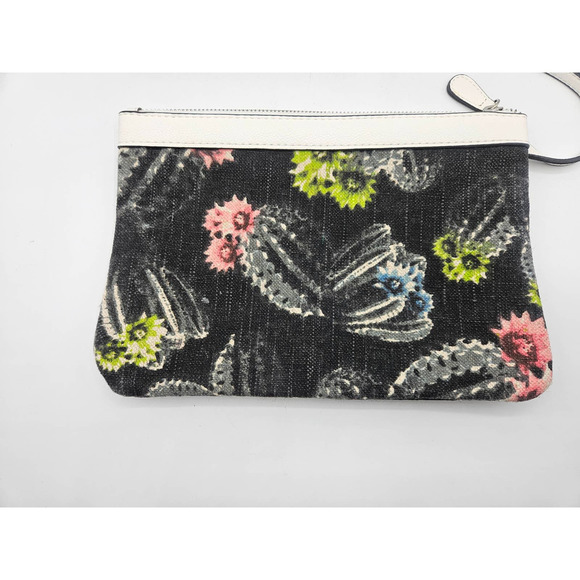 Jessica Simpson Rio Cactus Canvas Wallet Key Holder Clutch Black Green Pink - Picture 2 of 6